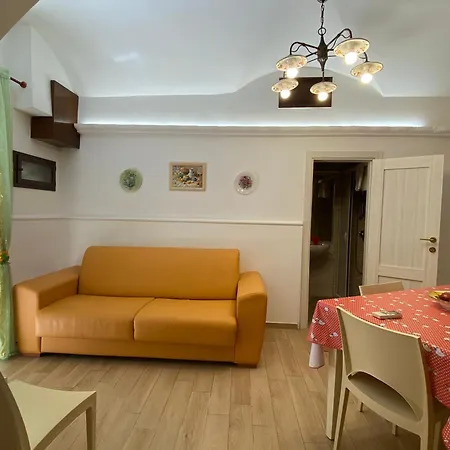 Gio House Apartment
