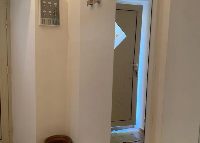Gio House アパート